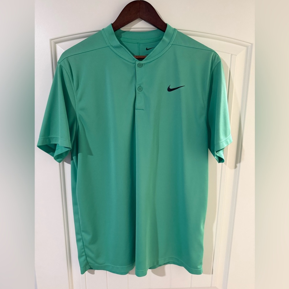 Nike Men's Green Polo Shirt Large Golf Henley